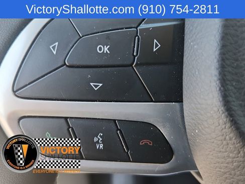 Certified 2023 Chrysler Pacifica Touring-L FWD image 12
