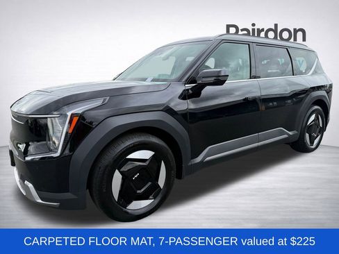 Certified 2024 Kia EV9 Wind AWD/4WD image 3