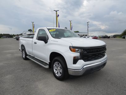 Used 2025 Chevrolet Silverado 1500 W/T