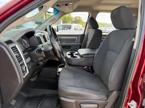 Used 2019 RAM 1500 Warlock AWD/4WD image 11