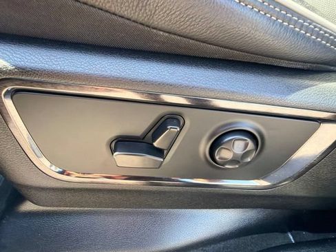 Used 2023 RAM 1500 Limited w/ Body Color Bumper Group AWD/4WD image 19