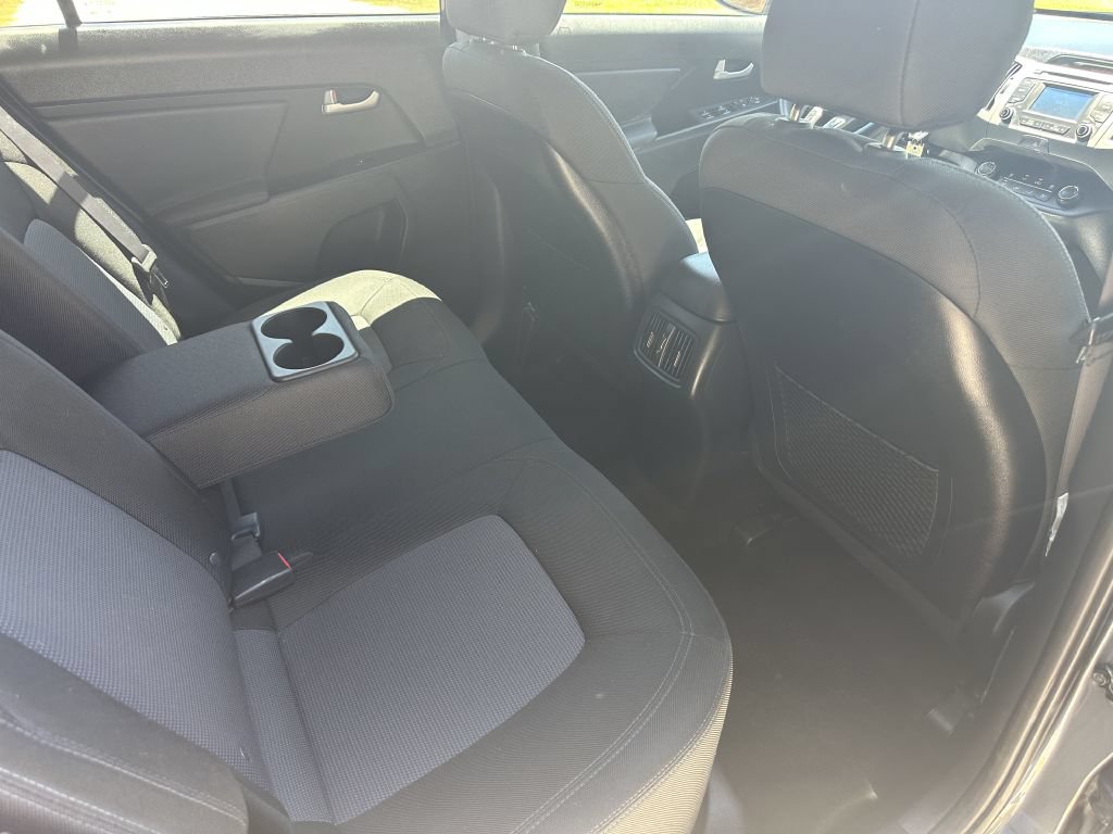 Used 2016 Kia Sportage LX w/ LX Popular Package FWD image 11