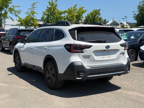 Used 2022 Subaru Outback Onyx Edition XT AWD/4WD image 3