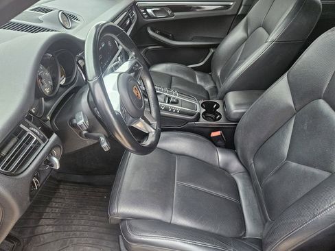 Used 2020 Porsche Macan S image 15