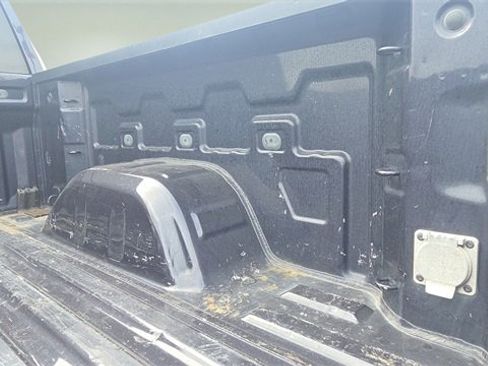 Used 2022 Chevrolet Silverado 1500 Custom image 20