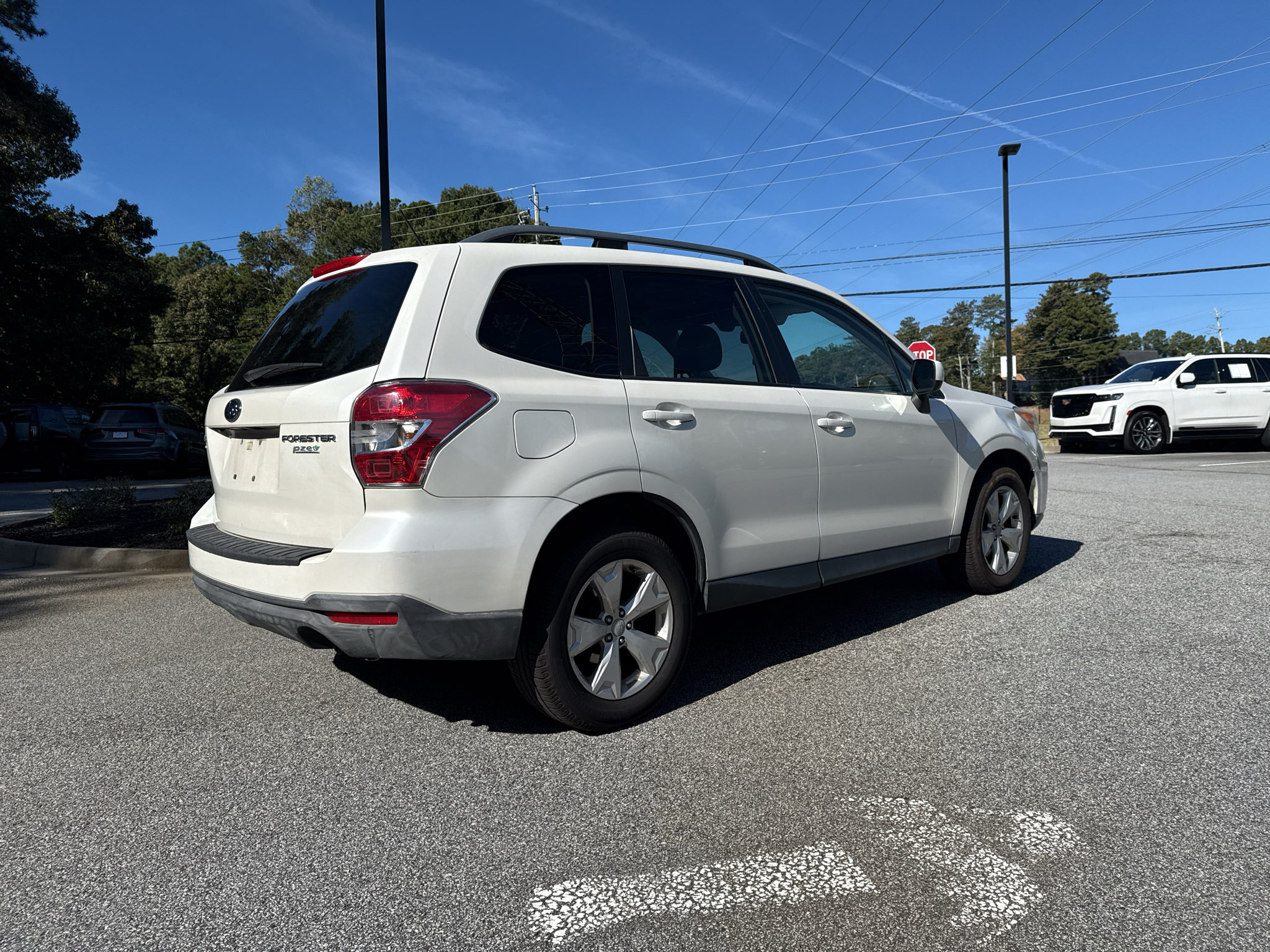 Used 2015 Subaru Forester 2.5i Premium AWD/4WD image 5