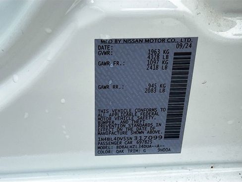 Used 2025 Nissan Altima 2.5 SV image 31