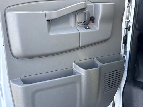 New 2025 Chevrolet Express 3500 w/ Power Convenience Package image 7