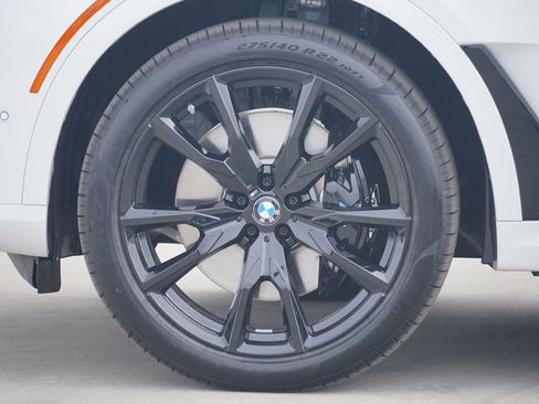 New 2026 BMW X7 xDrive40i w/ M Sport Package image 5