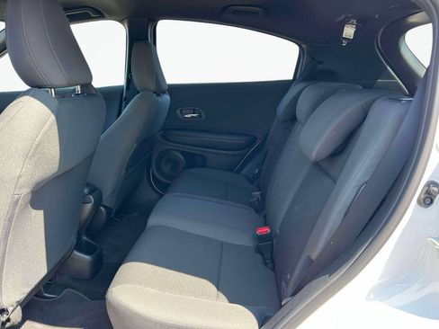 Used 2022 Honda HR-V Sport image 10