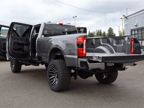 Used 2025 Ford F350 Lariat w/ Camper Package AWD/4WD image 38