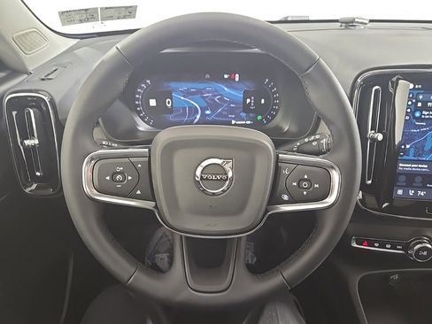 New 2026 Volvo XC40 B5 Plus w/ Protection Package Premier image 9