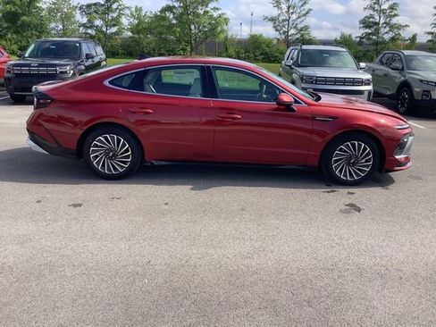 New 2025 Hyundai Sonata SEL FWD image 5