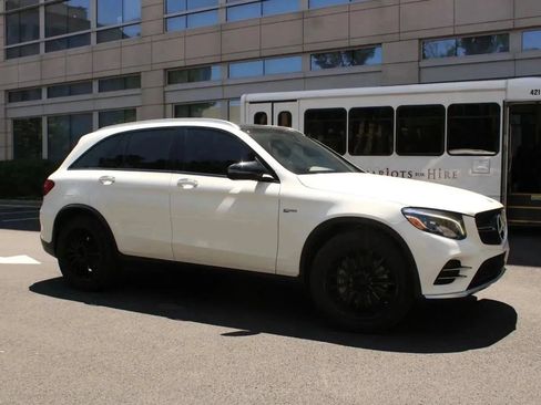 Used 2019 Mercedes-Benz GLC 43 AMG 4MATIC image 2