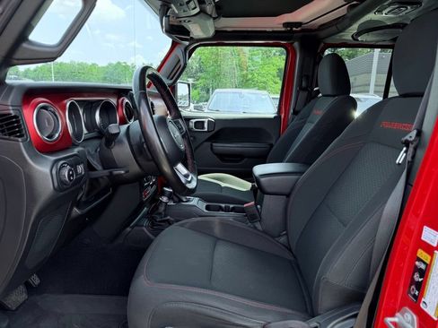 Used 2023 Jeep Gladiator Rubicon w/ Dual Top Group AWD/4WD image 15
