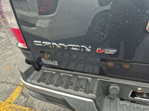 Certified 2019 GMC Canyon SLE w/ Elevation Edition AWD/4WD image 31