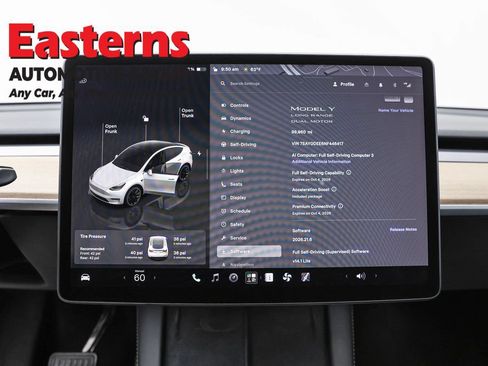 Used 2022 Tesla Model Y Long Range AWD/4WD image 12