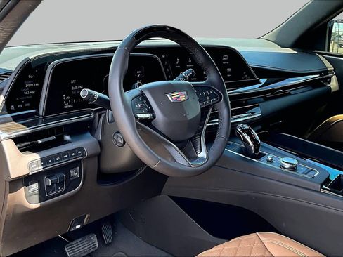 Used 2024 Cadillac Escalade Sport w/ LPO, ONYX Package AWD/4WD image 18