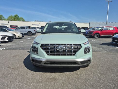 New 2026 Hyundai Venue SEL image 2