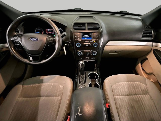 Used 2018 Ford Explorer 4WD image 15