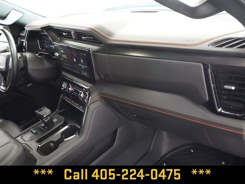 Used 2025 GMC Sierra 1500 AT4 w/ AT4 Premium Package AWD/4WD image 27