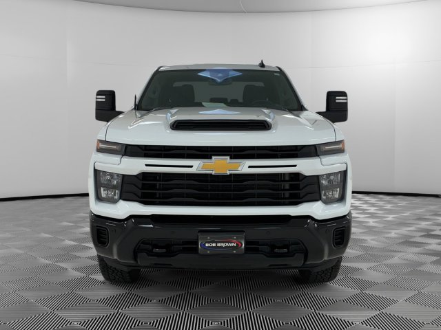 Used 2026 Chevrolet Silverado 2500 Custom w/ Custom Value Package AWD/4WD image 8