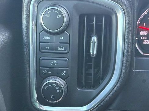 Used 2019 Chevrolet Silverado 1500 LT w/ All-Star Edition AWD/4WD image 29