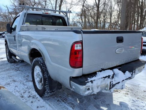 Used 2012 Ford F250 XLT w/ XLT Interior Pkg image 3