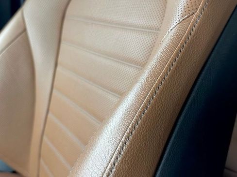 Used 2021 Mercedes-Benz GLC 300 4MATIC Coupe image 24