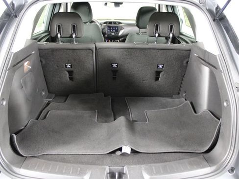 Used 2022 Chevrolet TrailBlazer LS FWD image 16