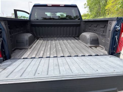 Used 2020 Chevrolet Silverado 1500 LT Trail Boss AWD/4WD image 27