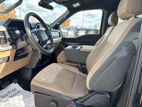 Used 2021 Ford F150 XLT image 11