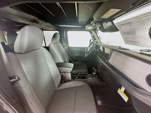 New 2026 Jeep Wrangler Unlimited Sport image 29
