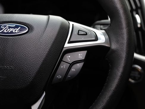 Used 2018 Ford Edge SEL w/ Equipment Group 201A AWD/4WD image 23