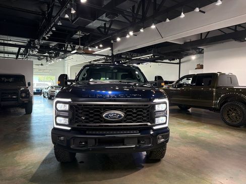Used 2024 Ford F250 Lariat w/ Lariat Ultimate Package AWD/4WD image 12