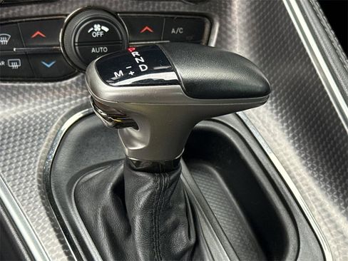 Used 2019 Dodge Challenger SRT Hellcat Redeye image 15