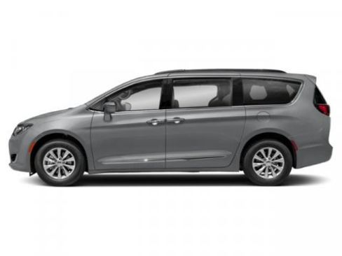 Used 2018 Chrysler Pacifica Limited FWD image 6