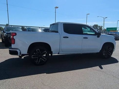 Used 2023 Chevrolet Silverado 1500 Custom RWD image 8