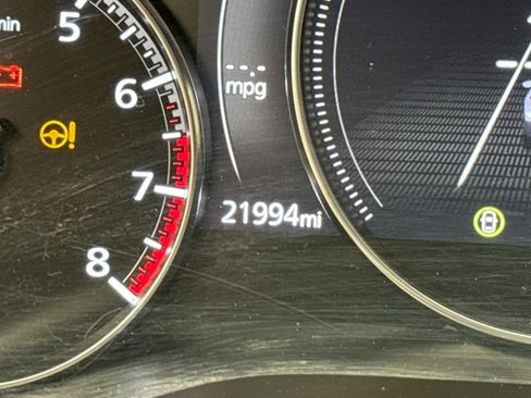 Used 2025 MAZDA CX-30 AWD 2.5 S w/ Preferred Package image 7