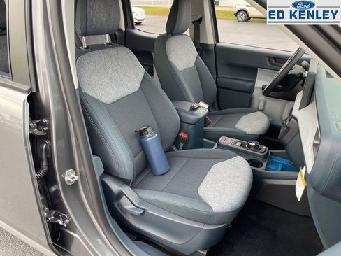 New 2025 Ford Maverick XLT w/ Equipment Group 301A image 22