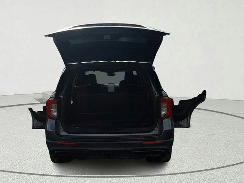 Used 2020 Ford Explorer ST w/ ST Street Pack image 12