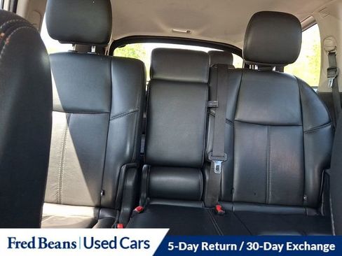 Used 2016 Nissan Pathfinder SL AWD/4WD image 18