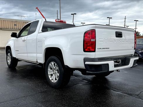 Used 2022 Chevrolet Colorado LT w/ Fleet Safety Package RWD image 4