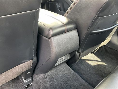 Used 2025 Nissan Altima 2.5 SR FWD image 37