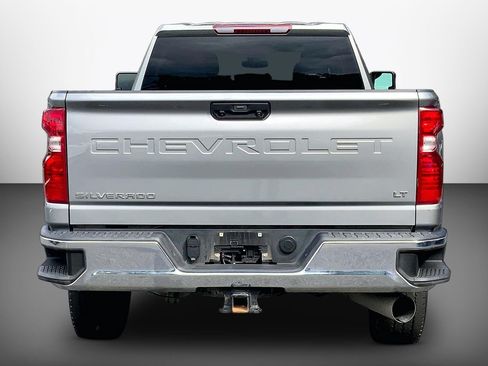 Used 2026 Chevrolet Silverado 2500 LT AWD/4WD image 6