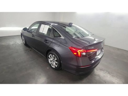 Used 2022 Honda Civic LX image 6