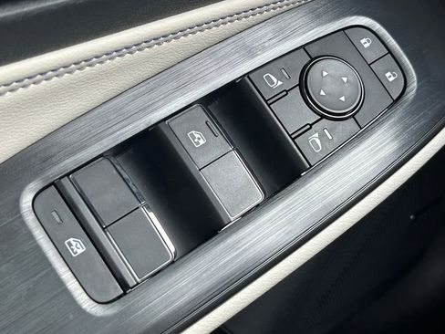 New 2026 Nissan Sentra SL w/ Floor Mat Package image 20