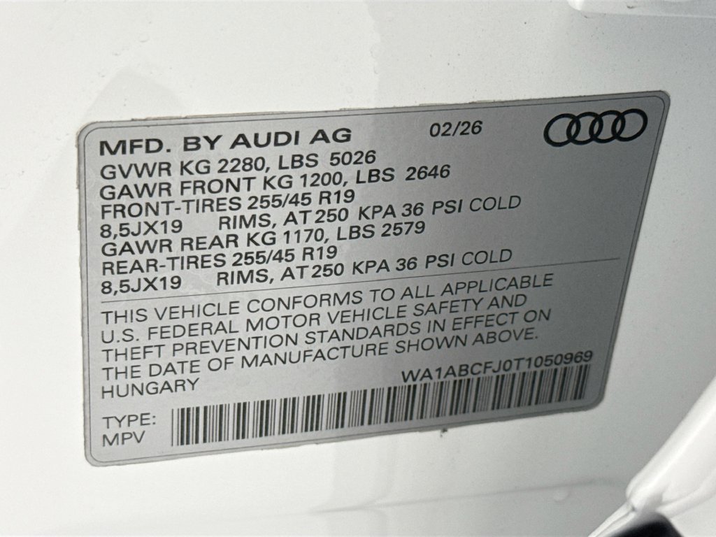 Used 2026 Audi Q3 quattro 2.0T w/ Driver Assistance Package AWD/4WD image 35