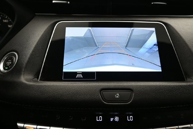 Used 2022 Cadillac XT4 Premium Luxury w/ Safety Alert Package FWD image 19