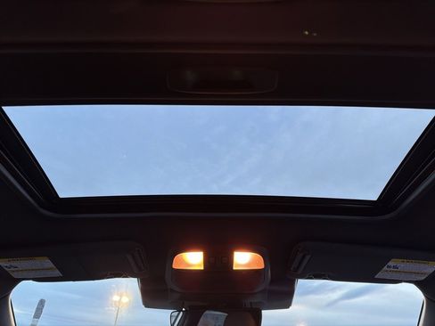 Certified 2025 Subaru Crosstrek 2.5i Sport w/ Crosstrek Mirror Package image 23